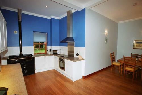 Lodge Coachouse