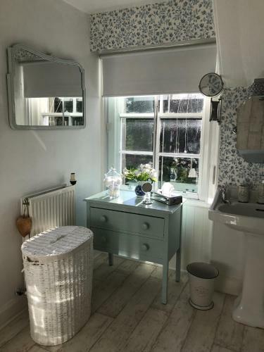 Newfield Mews