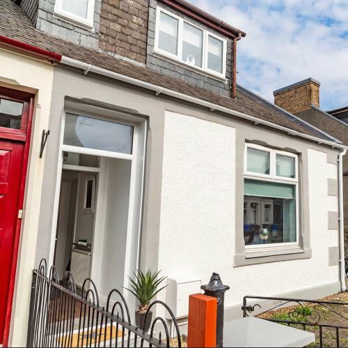 The Mila - Ayr Racecourse - Coorie Doon Apartments