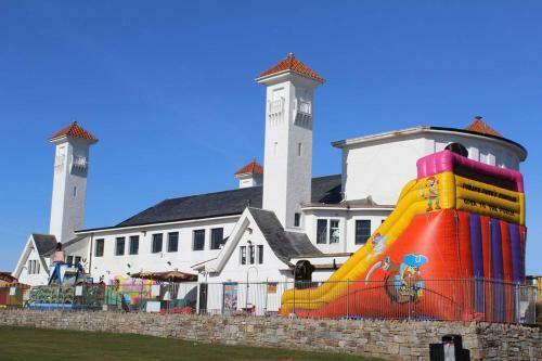 Beautiful 2 3 Bed Apartment With Stunning Views!