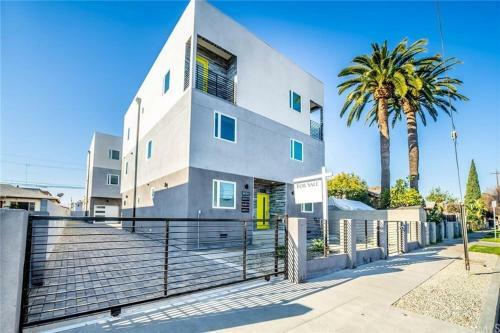 Apartamento Private Townhome In Mid City Close To Everything!