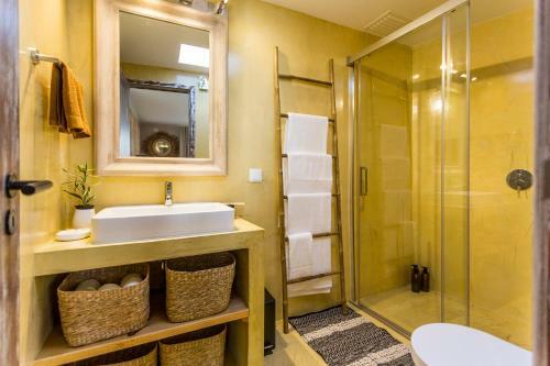 Sea�ya Family Surf Houses