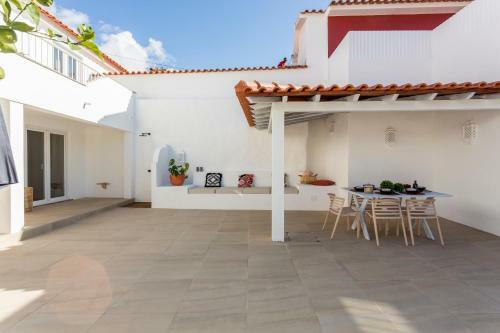 Sea�ya Family Surf Houses