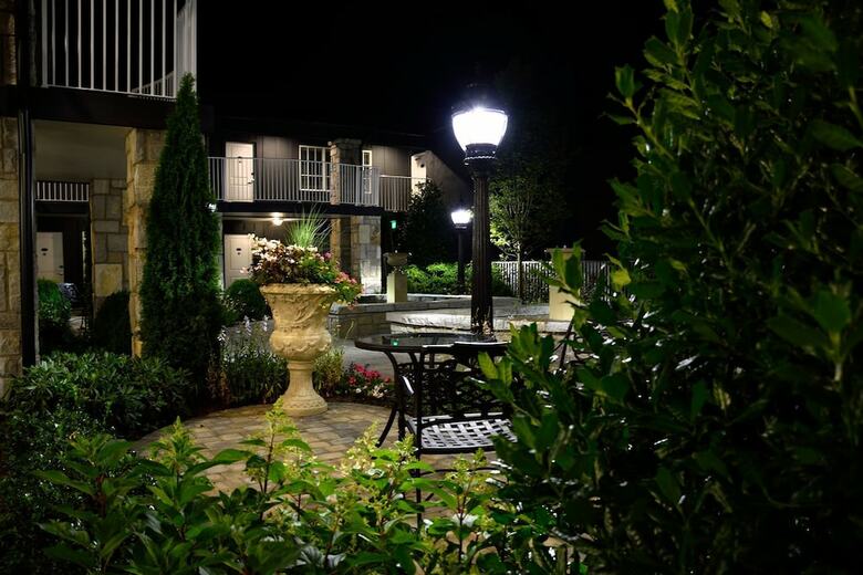 The Park On Main Hotel