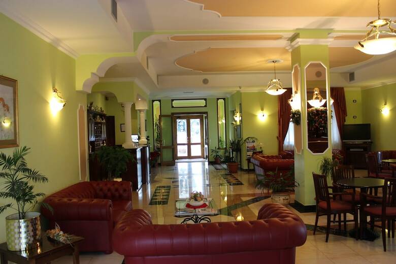 Hotel Villa Del Lago
