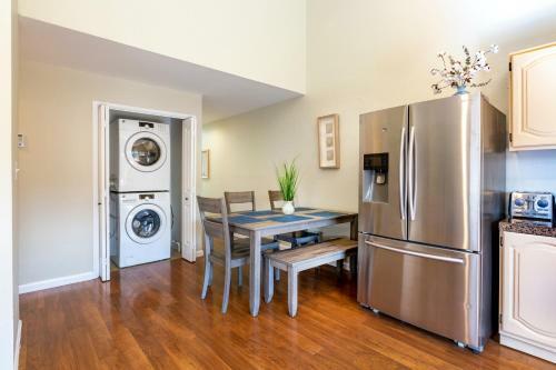 @ Marbella Lane 3br House In Downtown San Jose
