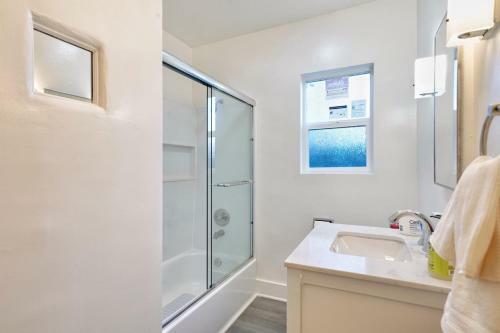 @ Marbella Lane - 3br Sfr 1floor Dtwn Sj Ldry