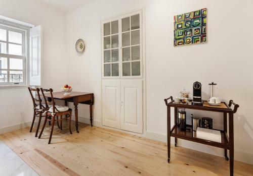 Apartamento Casa Das Arcadas, Com Free Garagem - Pra�a de Giraldo