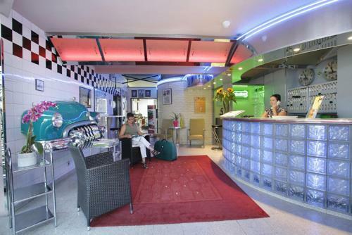 P'tit Dej-hotel Liberty Rennes