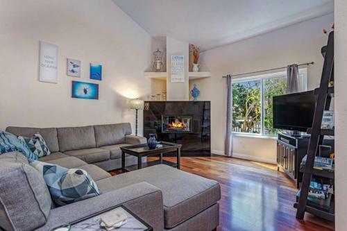 3br 1 Minute Walk To The Bay Free Parking