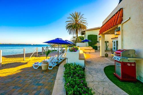 Sandy Pointe Casa