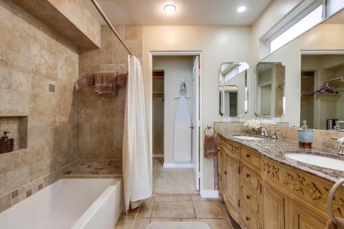 Bay Villa #3906