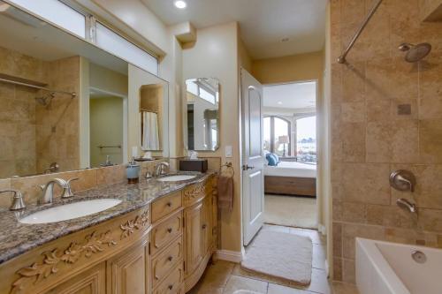 Bay Villa #3906