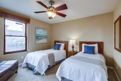 Bay Villa #3906