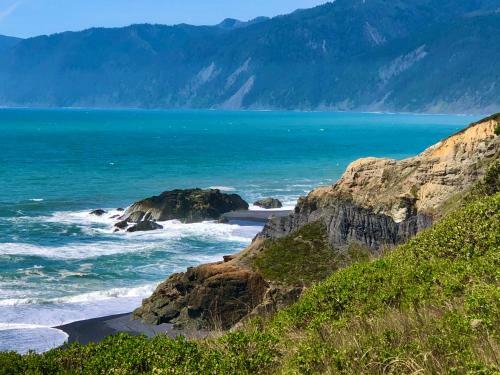 Apartamento Amazing Oceanview, Shelter Cove, Oceanfront!