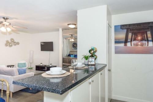 Apartamento Sunny Studio 9 Mins Walk To Del Mar Shores Beach