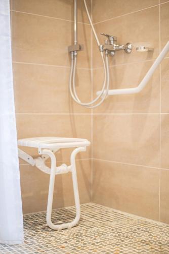 Hotel H�tel Les Hauts De Mour�ze