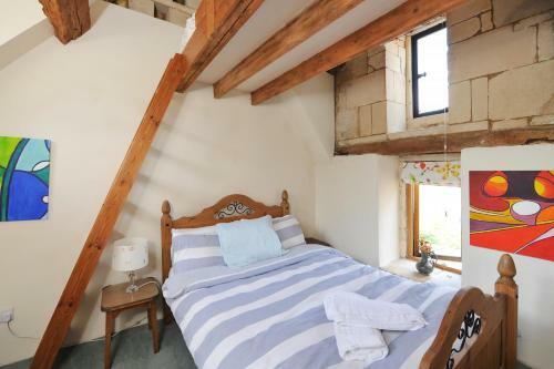 Thistle Barn