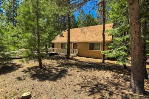 Stout House Cabin