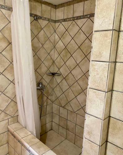 Comfortable Apartment In Village Saint Minas