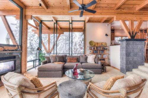 Northstar Nest