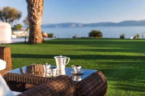 Le Blanc, Luxurious Beachfront Villa