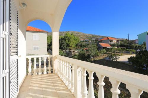 Apartments With A Parking Space Seget Vranjica, Trogir - 18138