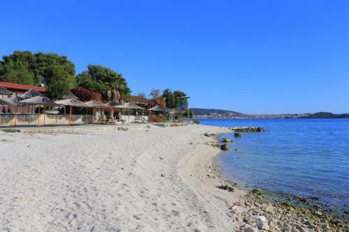 Apartments With A Parking Space Seget Vranjica, Trogir - 18138