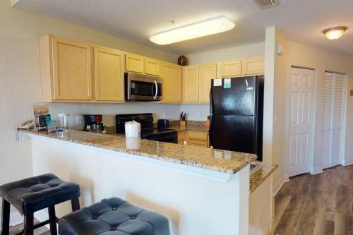 209 - Palms Of Treasure Island Resort