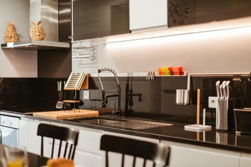 Rym Apartment - Madalenas