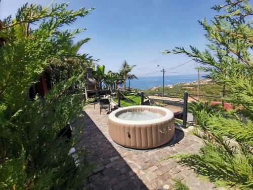 Villa Nova Madeira In Funchal Casa A And B