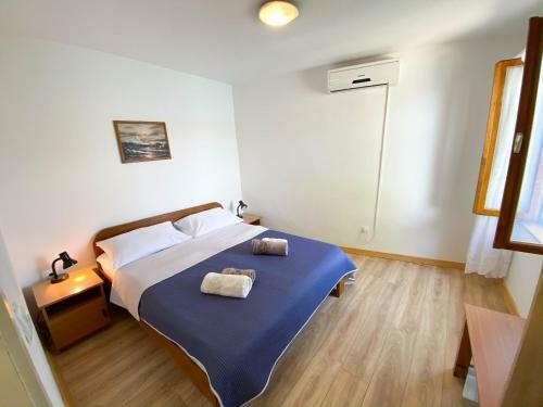Seaview & Beachfront Apartments Jakov