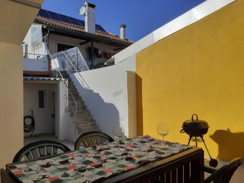Casa Encantada - Goleg�