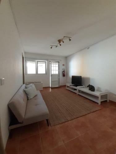 Casa Encantada - Goleg�