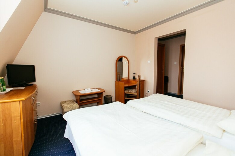 Hotel Dom Nad Rzek?