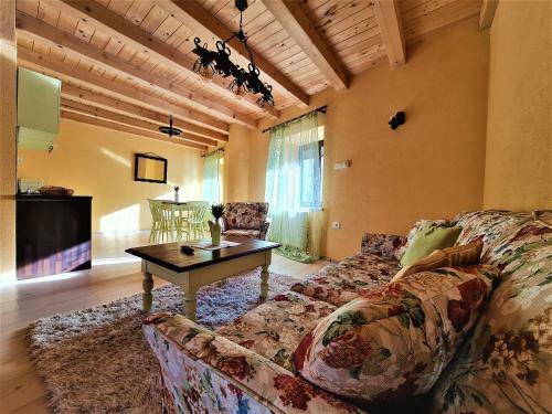 Apartman "ela"
