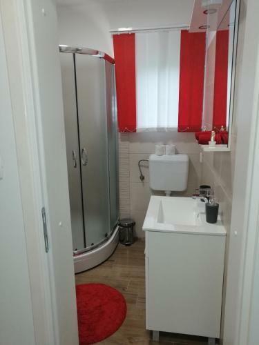 Cosy Apartment Road A6