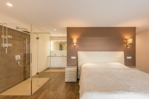 Apartment Tesi