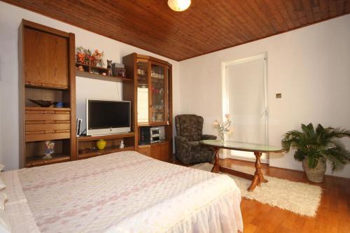 Apartments By The Sea Orij, Omis - 7534