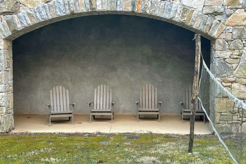 Family-friendly Highlands Home With Gas Grill!