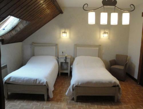 Hostal Ferme Auberge Du Vieux Puits