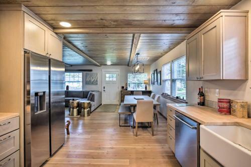 Siletz Bay Cottage Lincoln Abode About 2 Mi To Beach