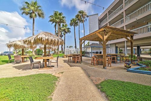 Apartamento Beachside Getaway With Pool - Step-free Access!