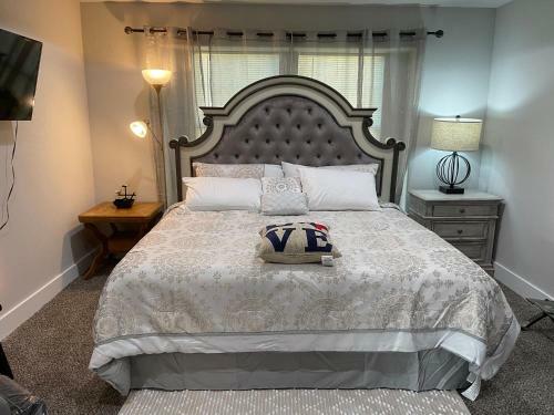 Master Bedroom Suite In A Shared House Near Downtown Dallas
