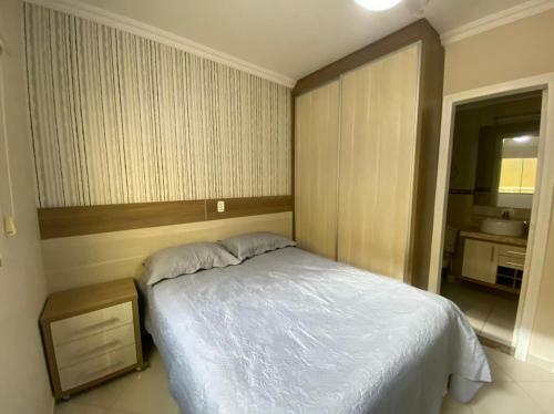 Apartamento 035b - Cobertura Com Piscina Na Praia de Bombas
