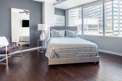 Apartamento Luxury 850 Sq Ft High-rise W/ Views With Sky Pool