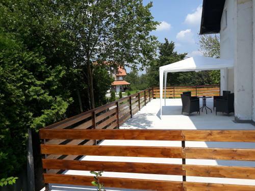 Hostal White House M&m