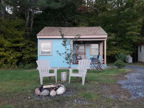 Valley Brook Cottages And Cabins