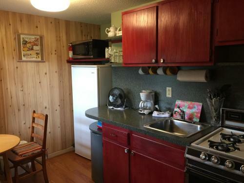 Valley Brook Cottages And Cabins