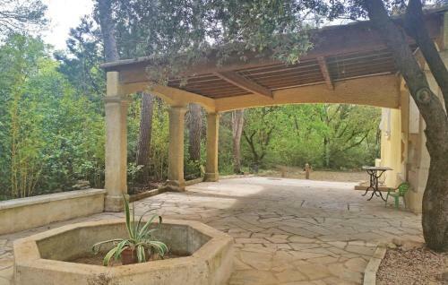 Holiday Home Chemin De La Roque
